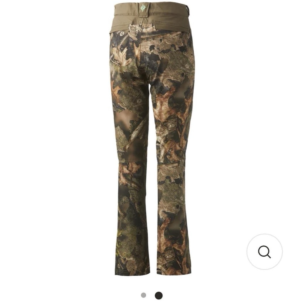 Nomad Pursuit Pants 
Size Small
never worn - new with tags